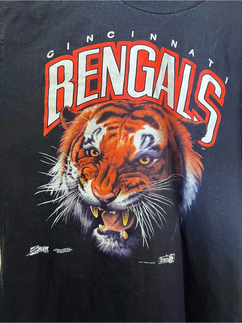 Vintage 90s Cincinnati Bengals T-shirt sz L Made in USA Single Stitch